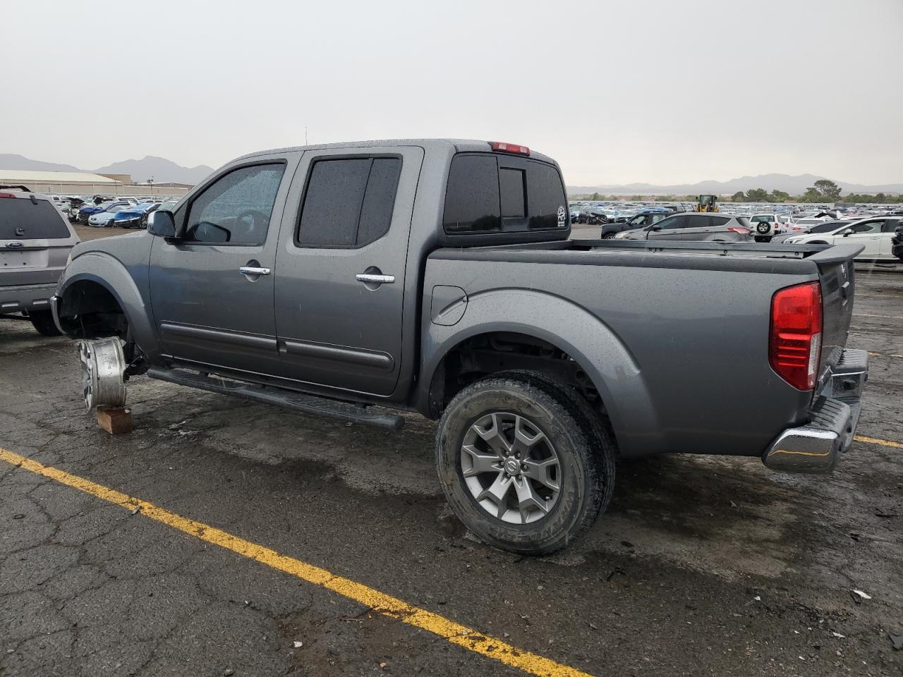 2019 Nissan Frontier S - Image 2