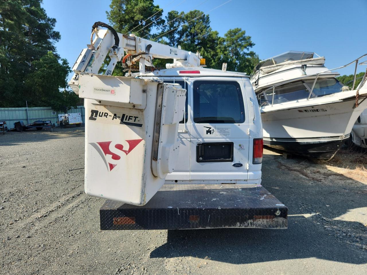 2008 Ford Econoline E350 Super Duty Van - Фото 6