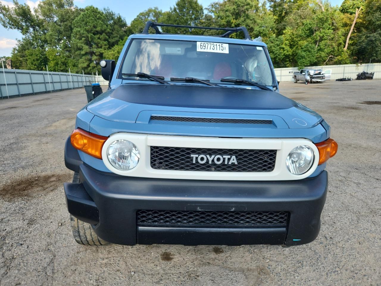 2014 Toyota Fj Cruiser - Image 5