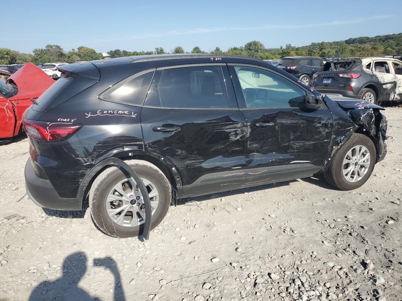 2025 Ford Escape Active - Image 3