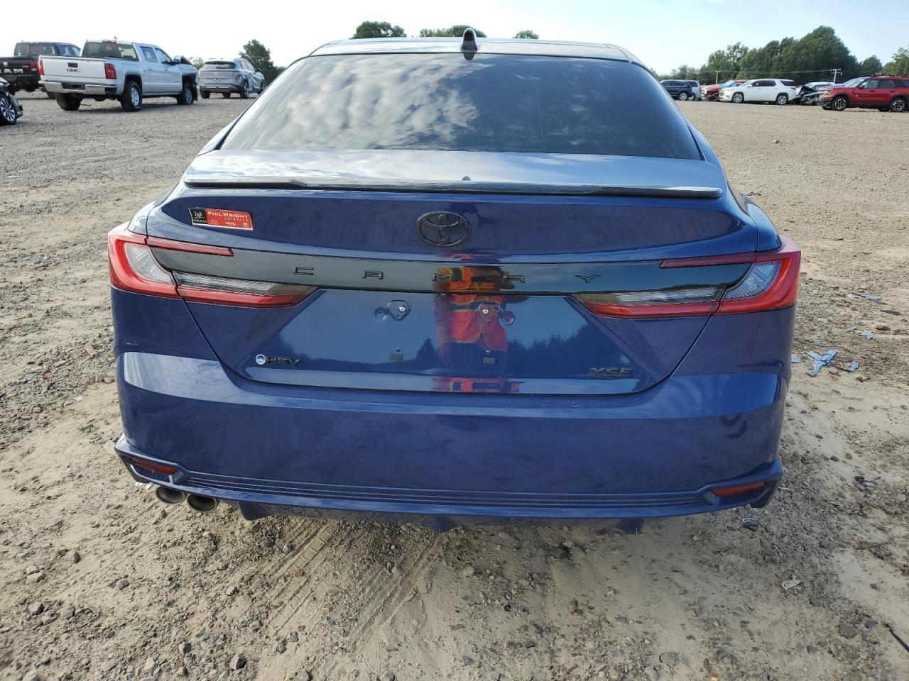 2025 Toyota Camry Xse - Фото 6