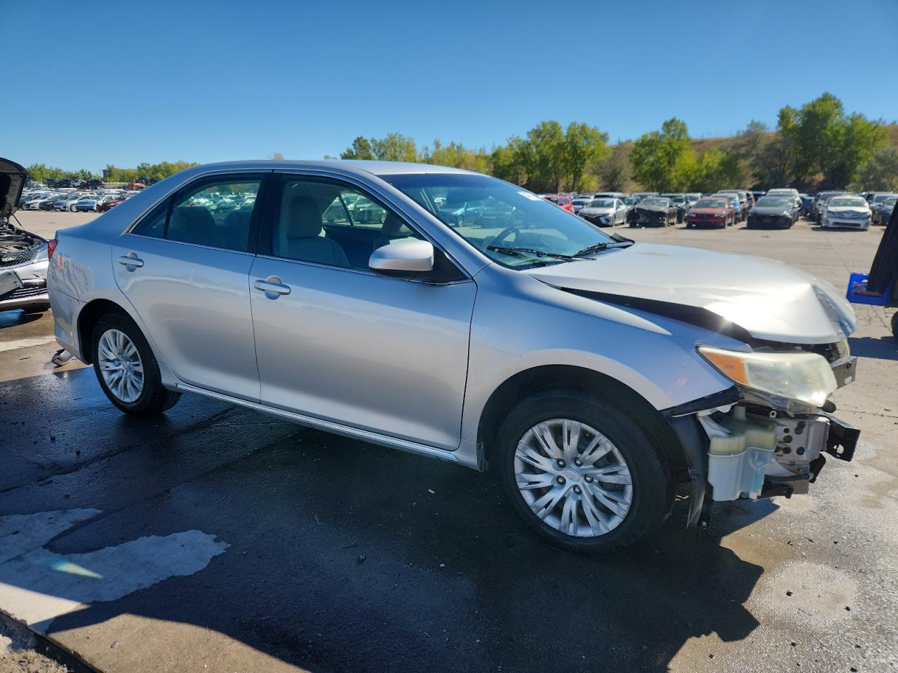 2012 Toyota Camry Le - Фото 4