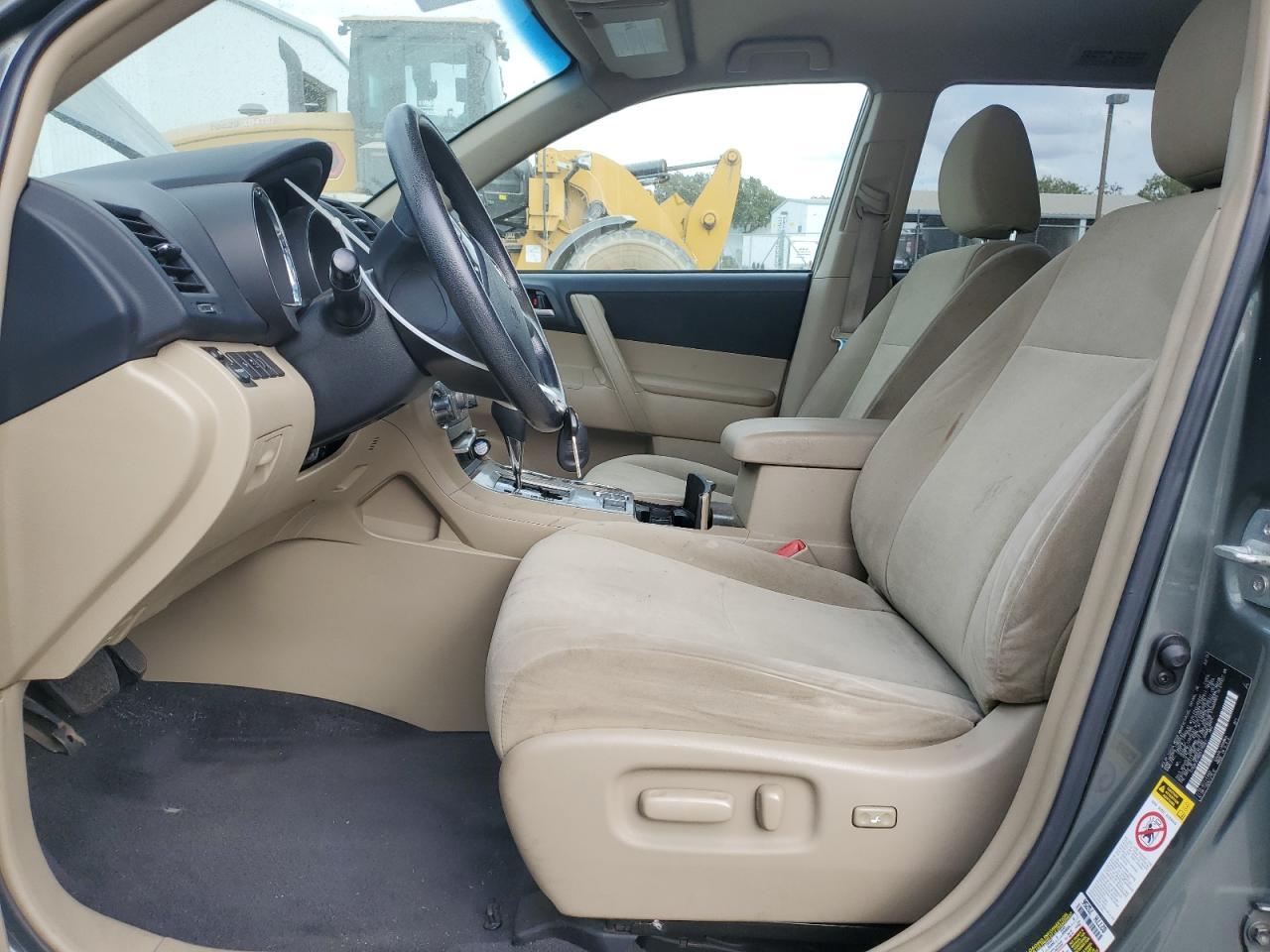 2013 Toyota Highlander Base - Фото 7