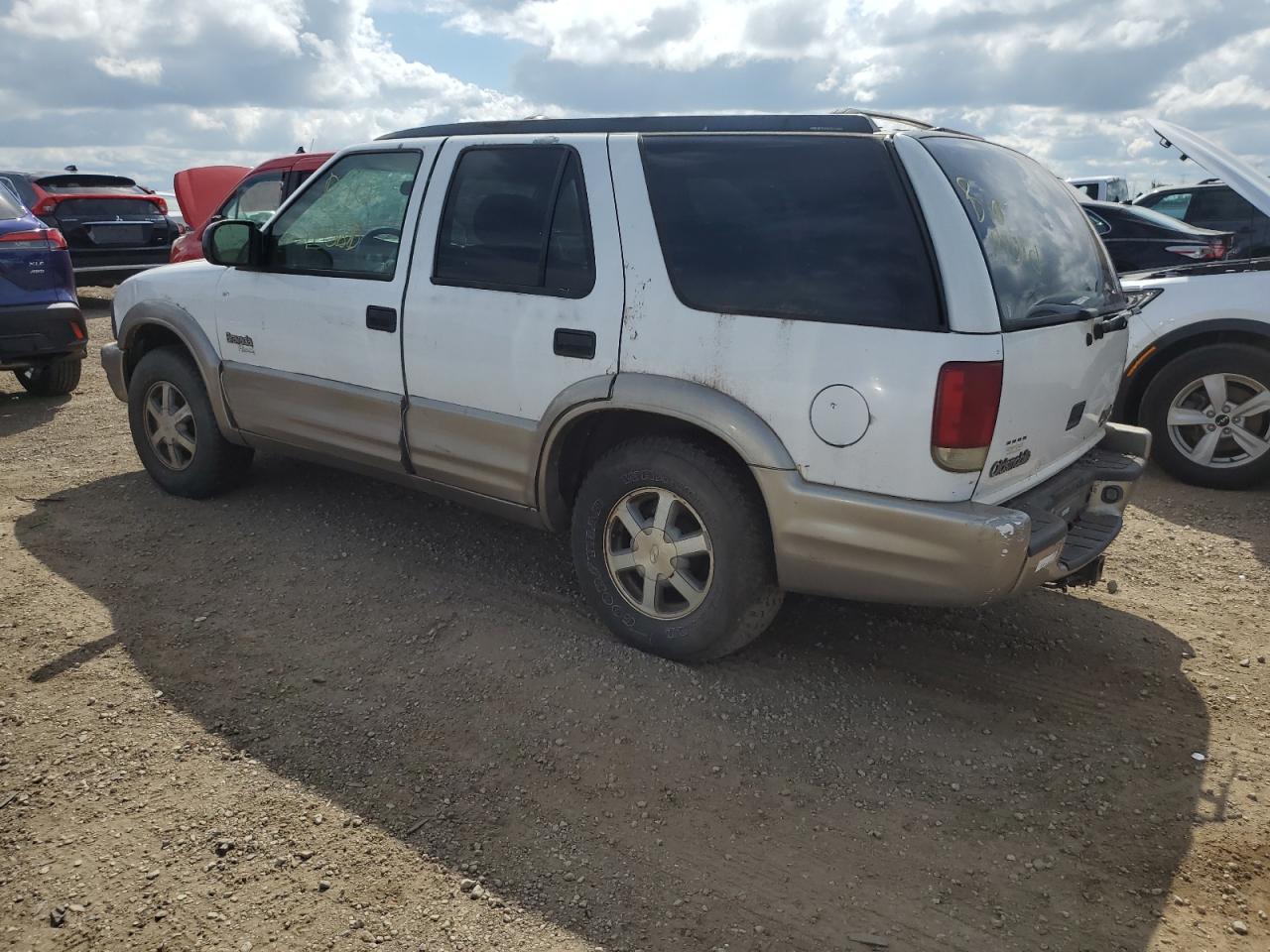 2000 Oldsmobile Bravada - Фото 2
