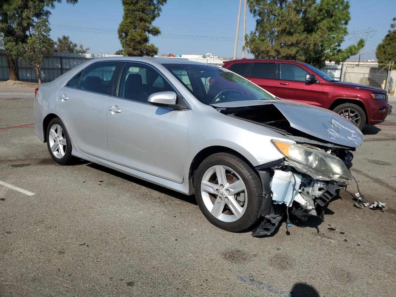 2012 Toyota Camry Base - Фото 4