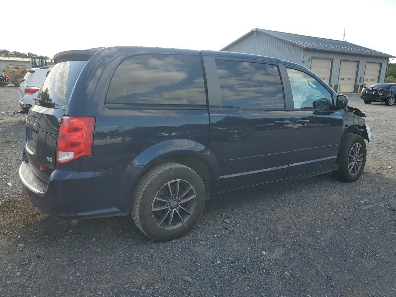 2013 Dodge Grand Caravan Se - Image 3