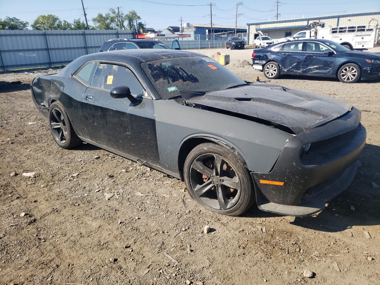 2015 Dodge Challenger Sxt - Image 4