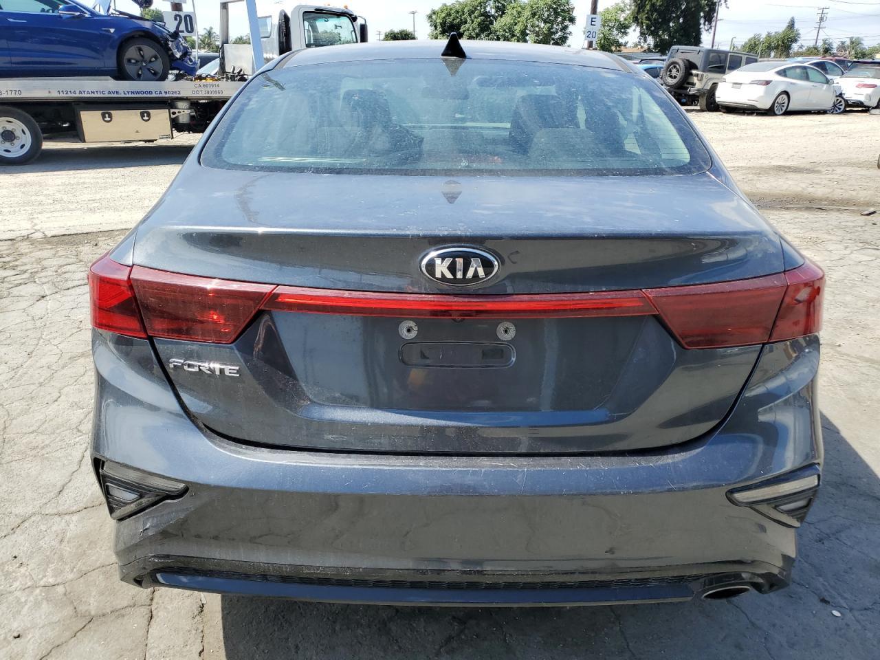 2020 Kia Forte Fe - Image 6