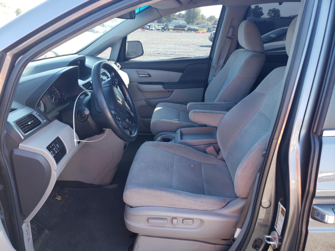 2012 Honda Odyssey Ex - Image 7