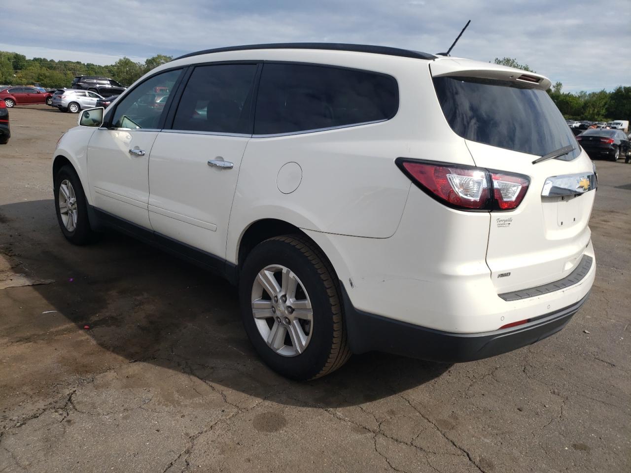 2014 Chevrolet Traverse Lt - Фото 2