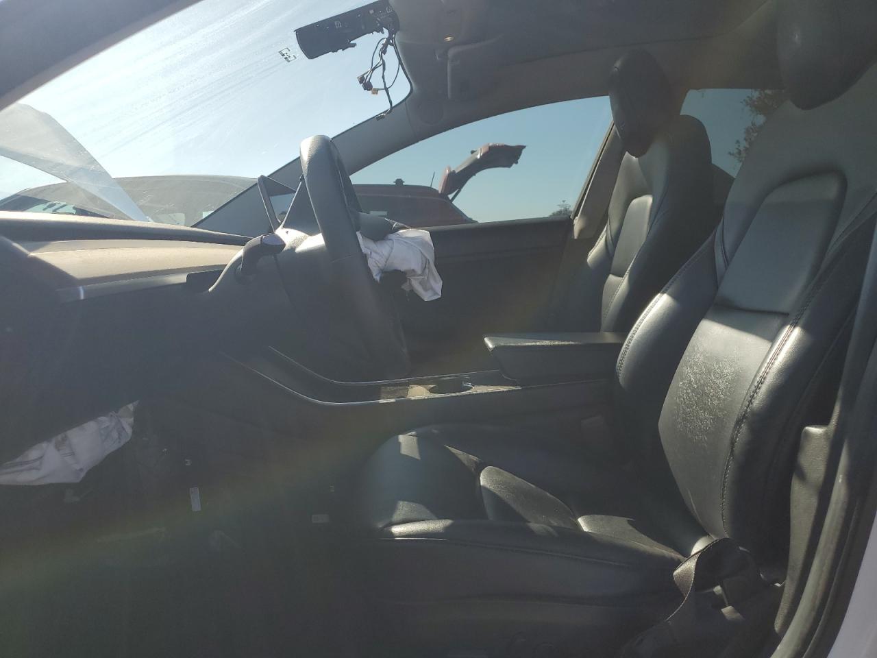2020 Tesla Model 3 - Фото 7