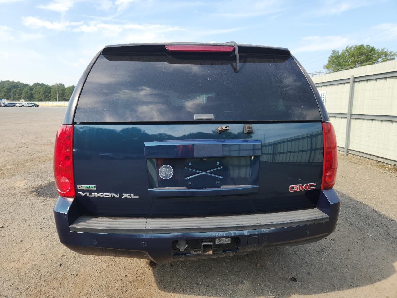 2007 GMC Yukon Xl C - Image 6