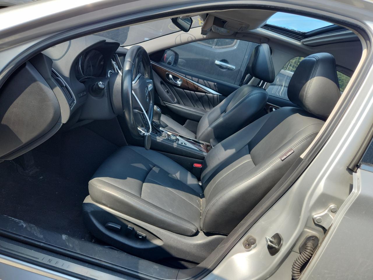 2018 Infiniti Q50 Luxe - Image 7