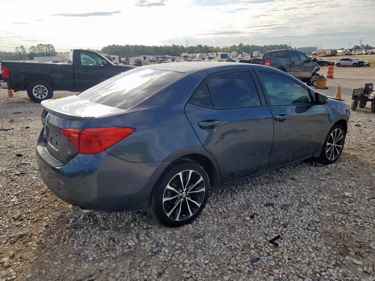 2018 Toyota Corolla L - Image 3