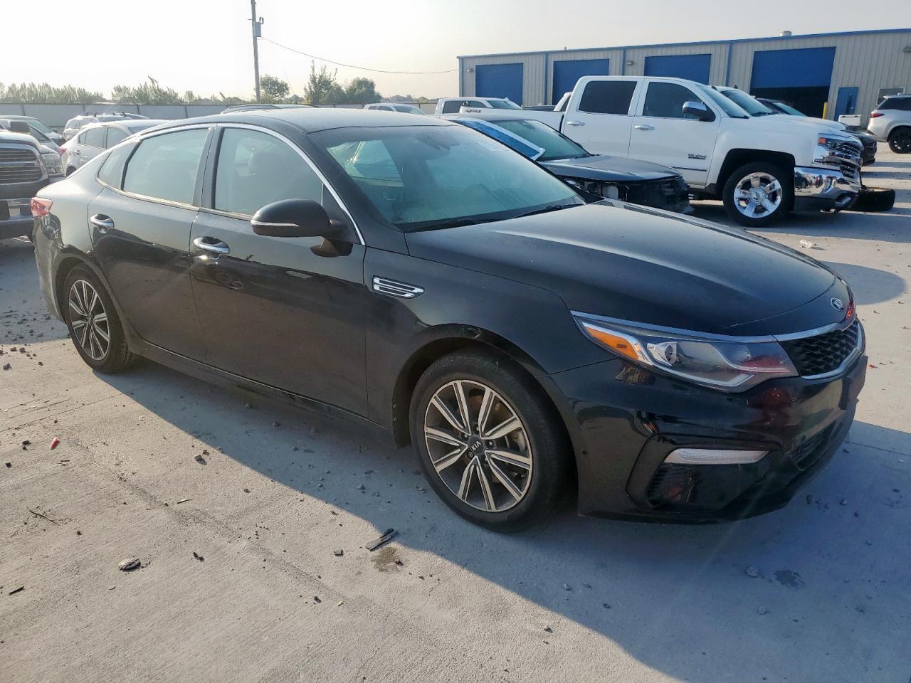 2019 Kia Optima Ex - Image 4