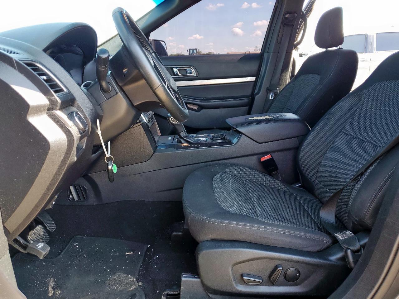 2019 Ford Explorer Xlt - Фото 7