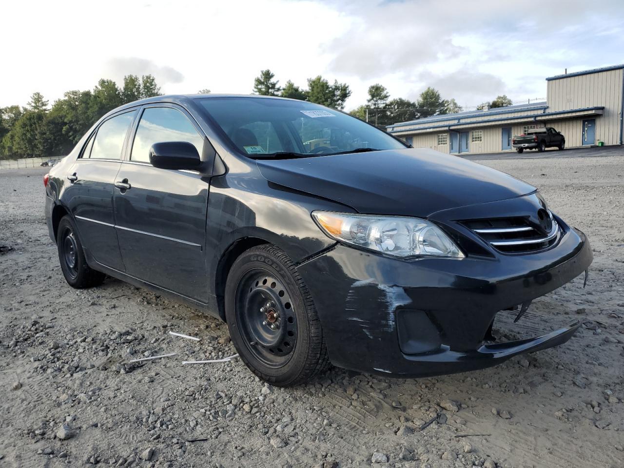 2013 Toyota Corolla Base - Фото 4