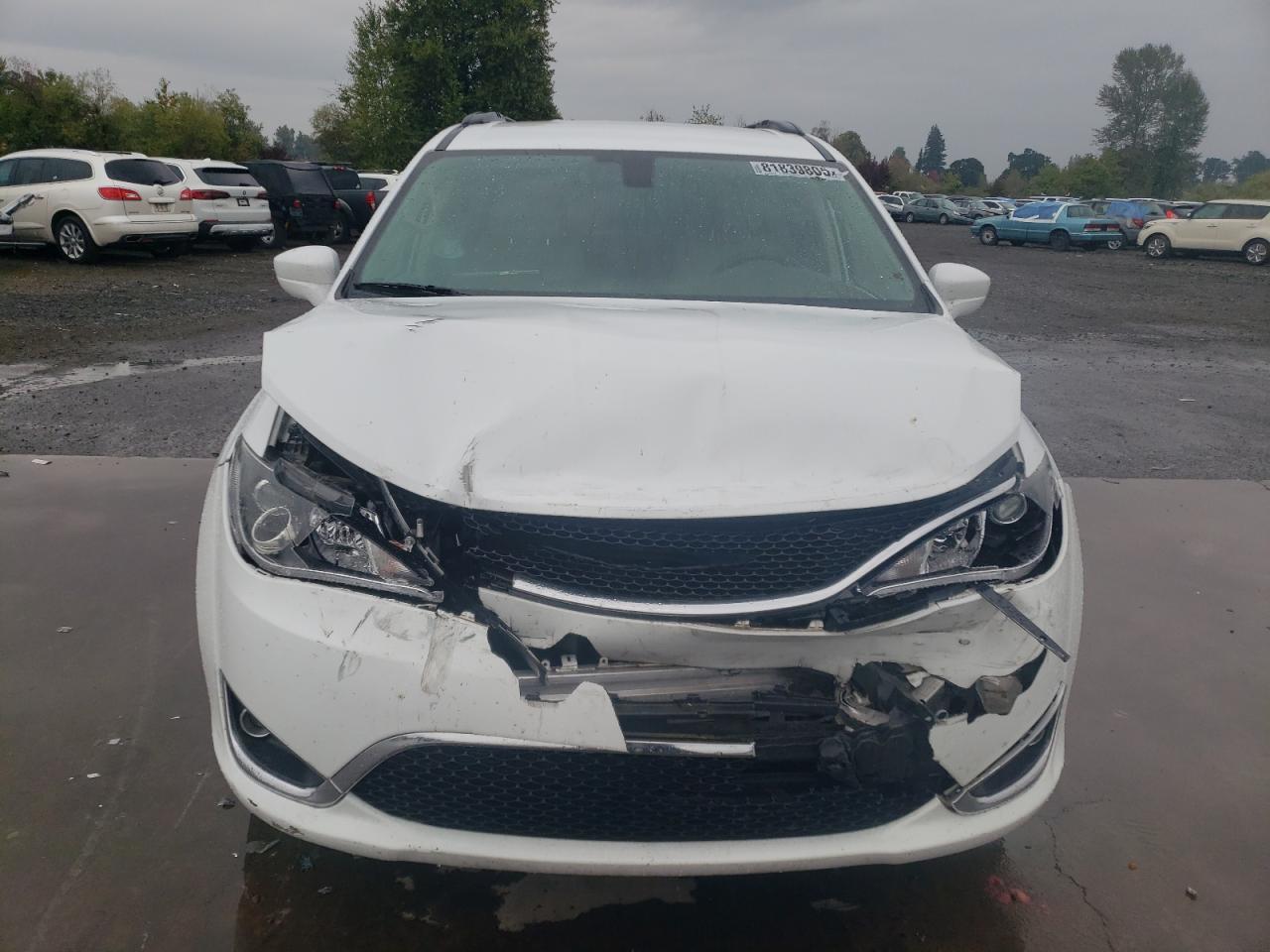 2017 Chrysler Pacifica Touring L - Image 5