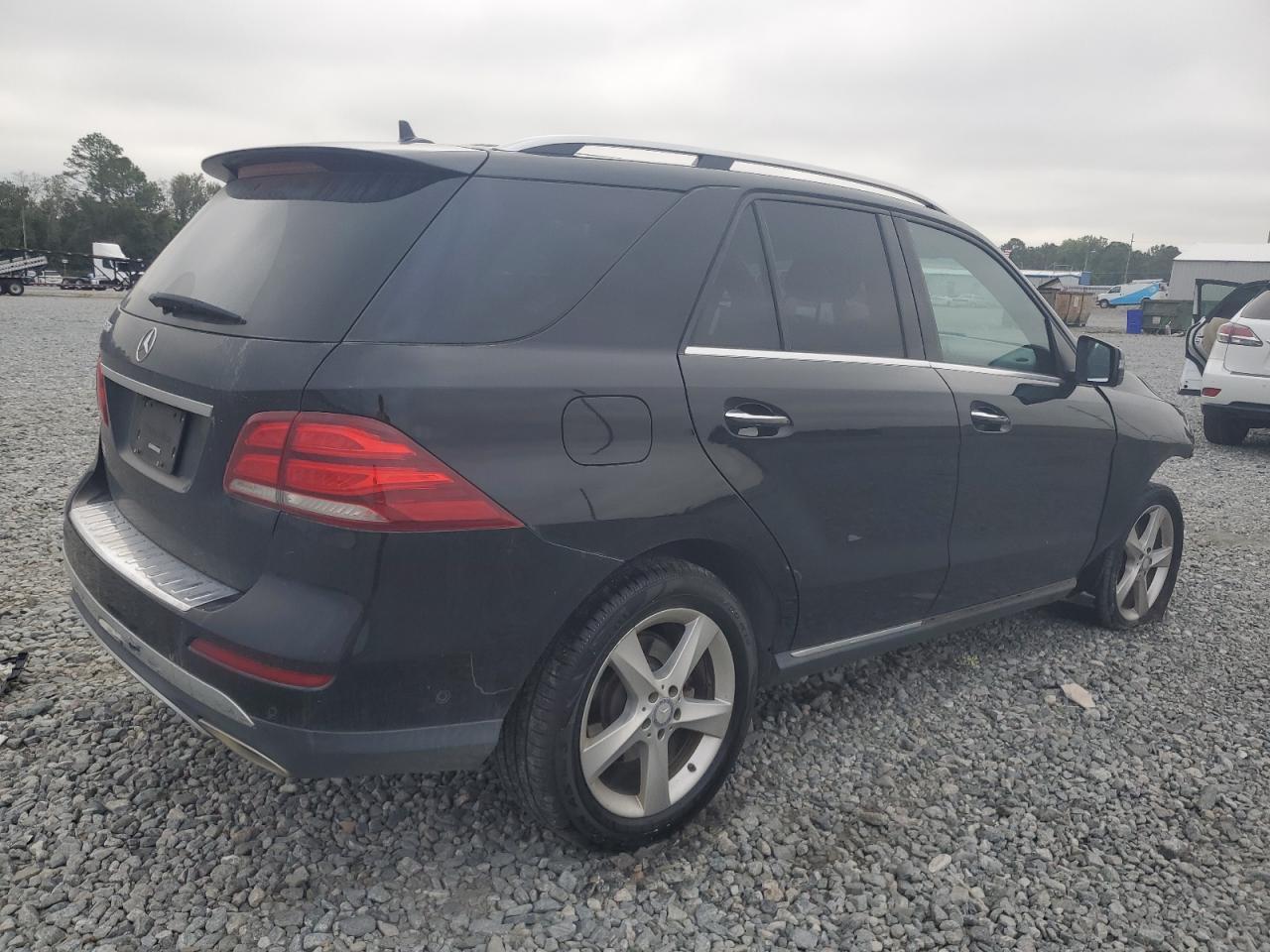 2016 Mercedes-Benz Gle 350 - Image 3