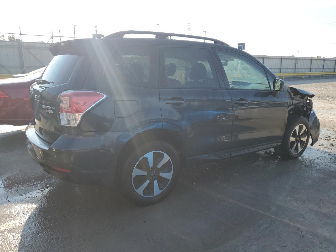 2017 Subaru Forester 2.5I Premium - Фото 3
