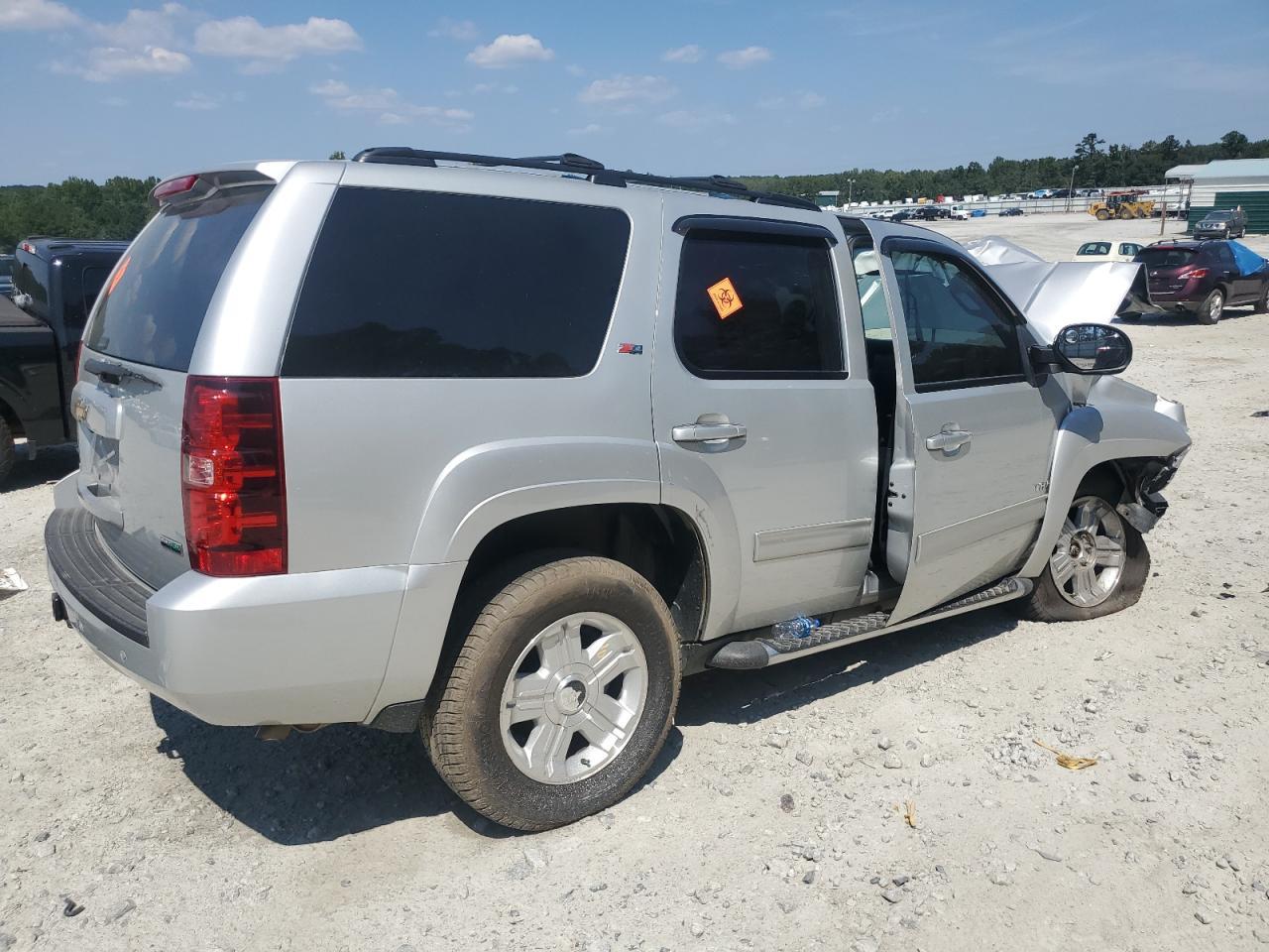 2010 Chevrolet Tahoe K1500 Lt - Image 3