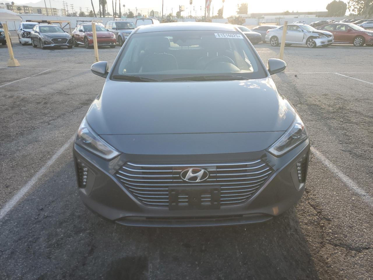2019 Hyundai Ioniq Limited - Фото 5