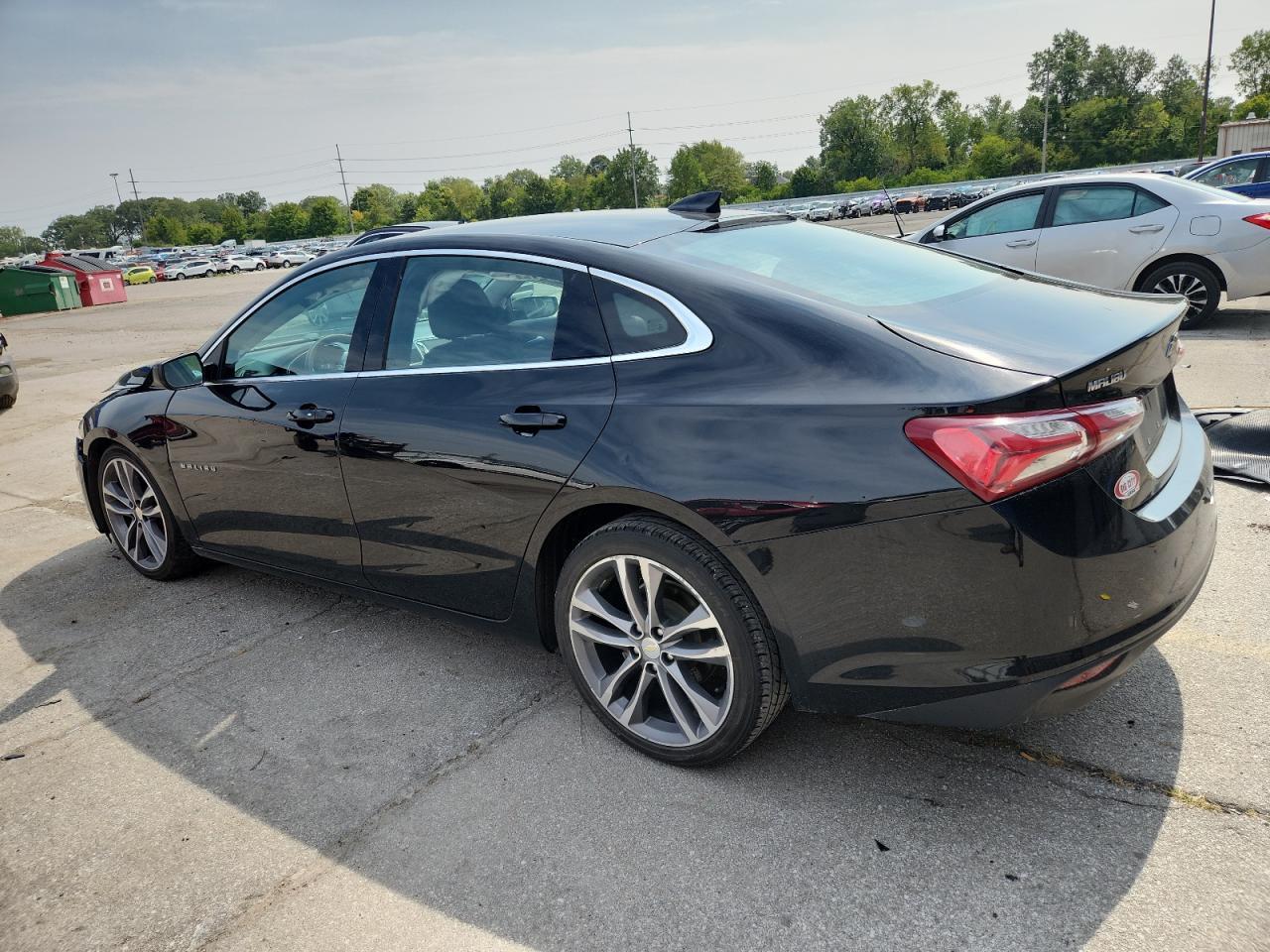 2021 Chevrolet Malibu Lt - Фото 2