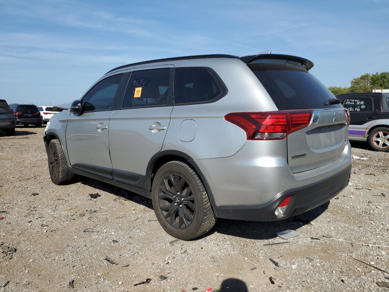 2018 Mitsubishi Outlander Se - Фото 2