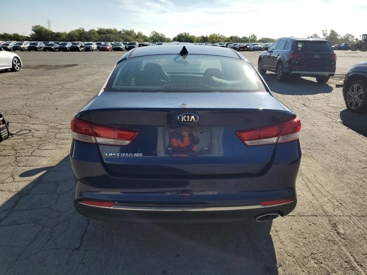 2018 Kia Optima Lx - Image 6