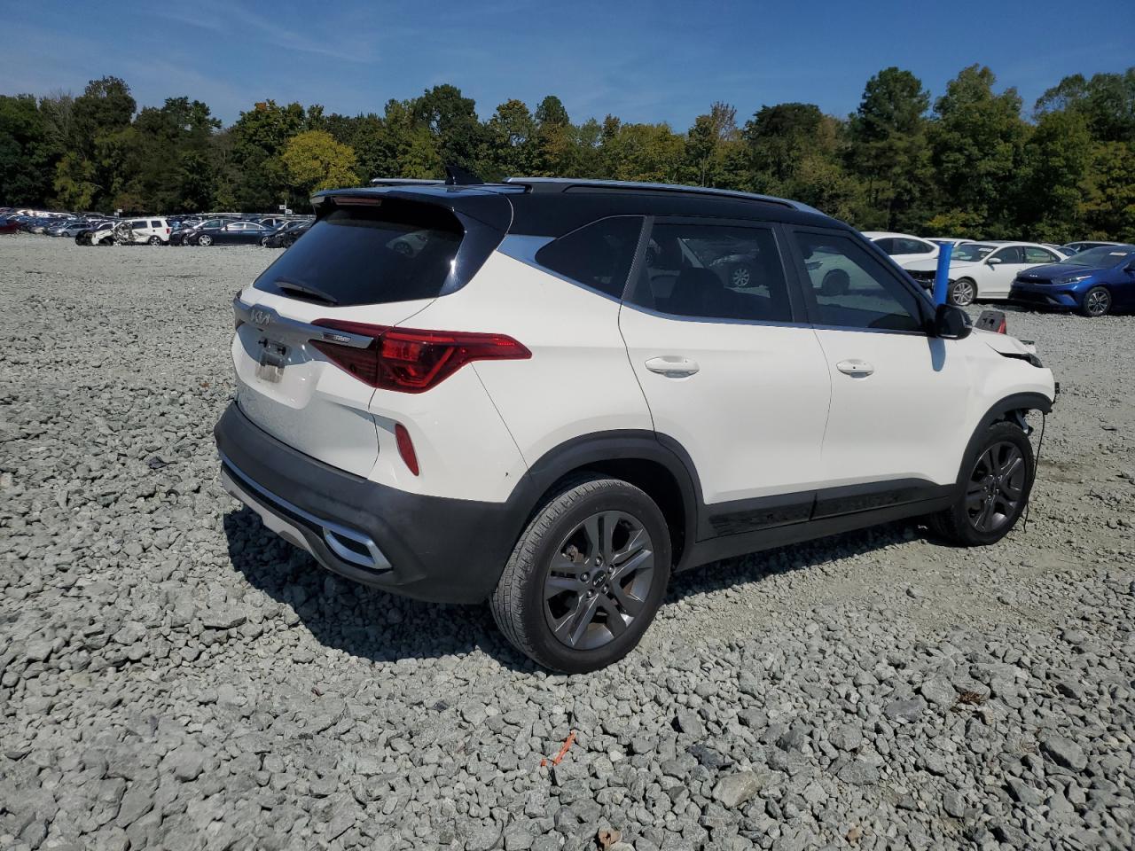 2022 Kia Seltos S - Фото 3