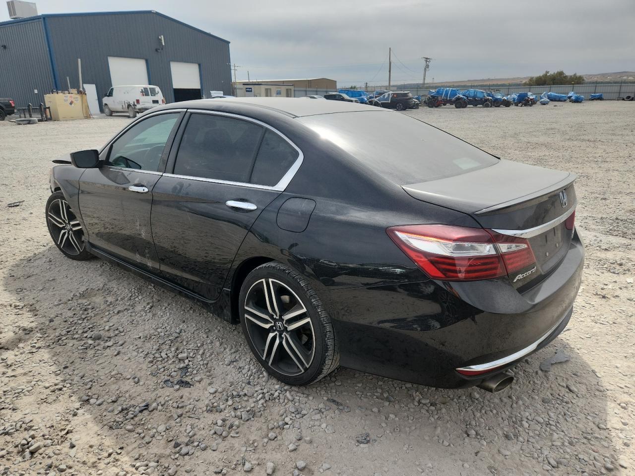 2017 Honda Accord Sport Special Edition - Image 2