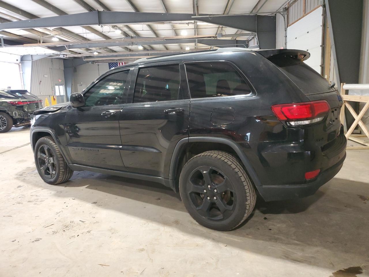 2019 Jeep Grand Cherokee Laredo - Image 2