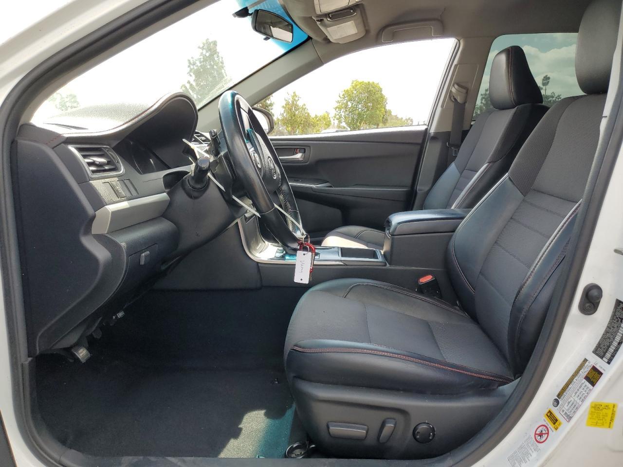 2016 Toyota Camry Le - Image 7