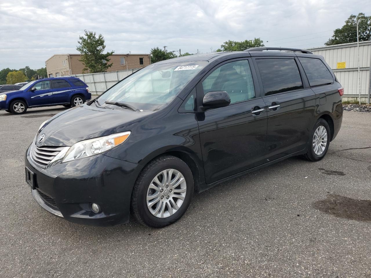 2017 Toyota Sienna Xle