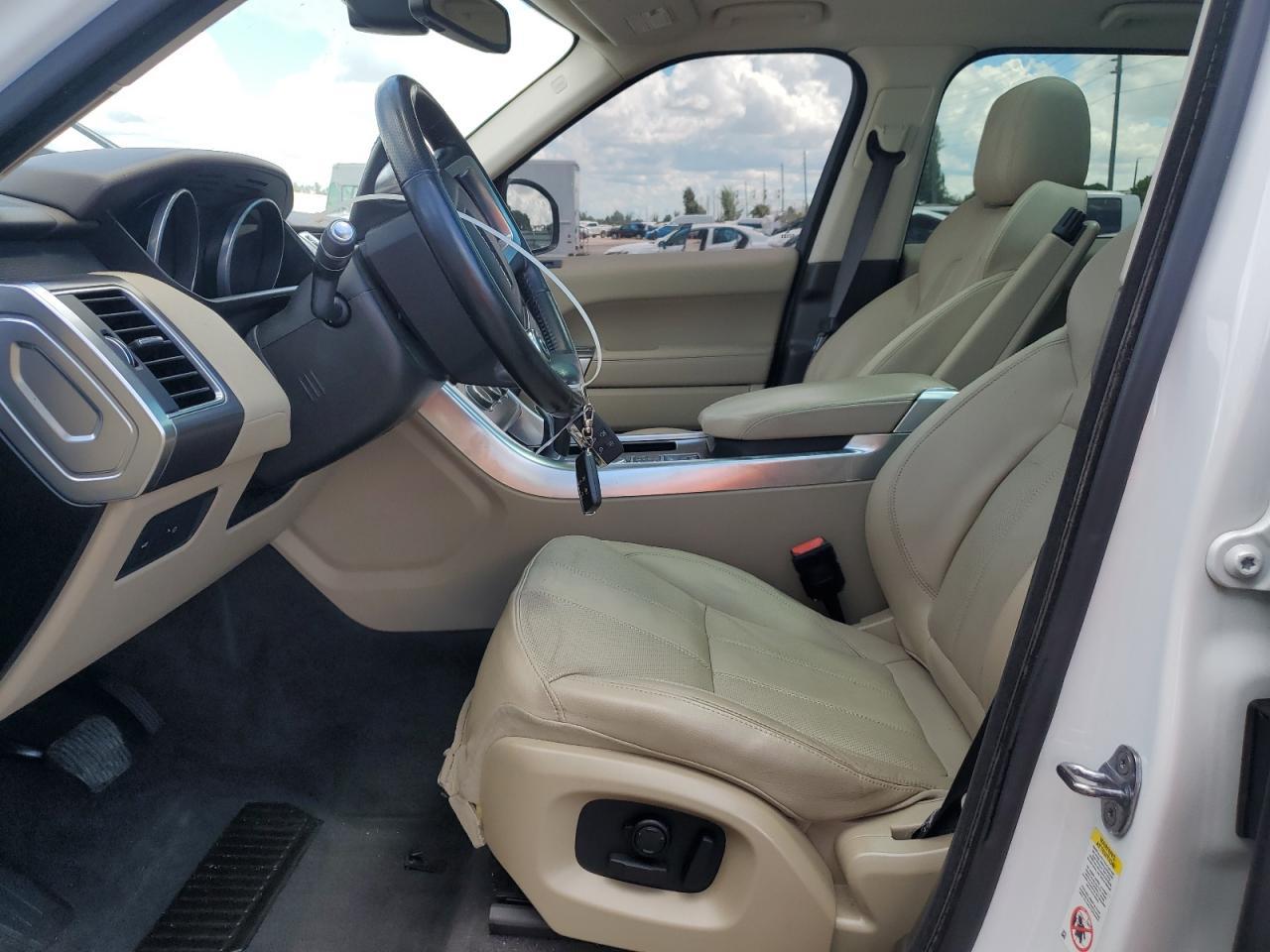 2016 Land Rover Range Rover Sport Se - Image 7