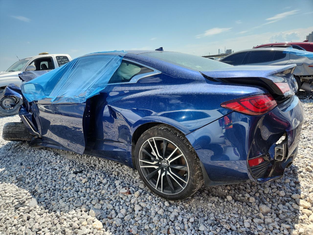 2018 Infiniti Q60 Luxe 300 - Фото 2
