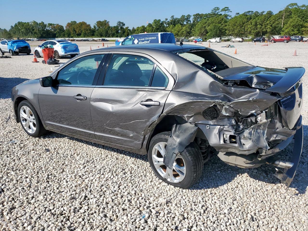 2012 Ford Fusion Se - Фото 2
