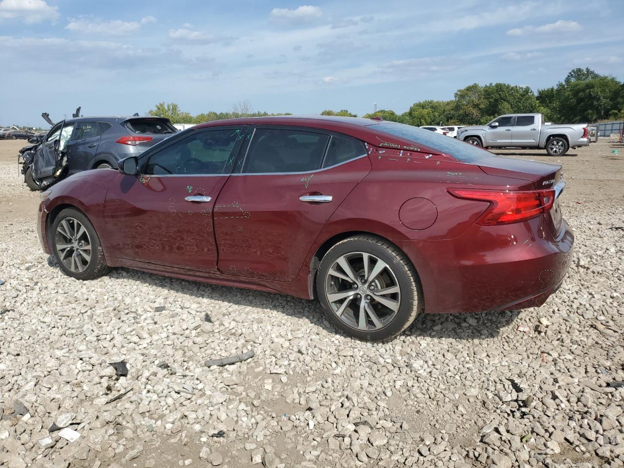 2017 Nissan Maxima 3.5S - Image 2