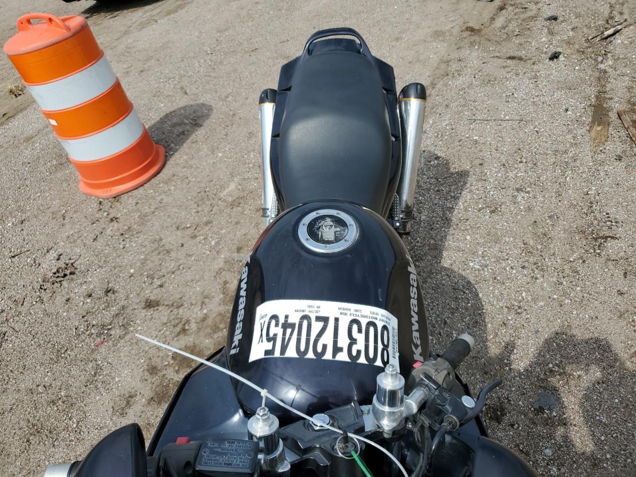 2001 Kawasaki Zx600 E - Image 5