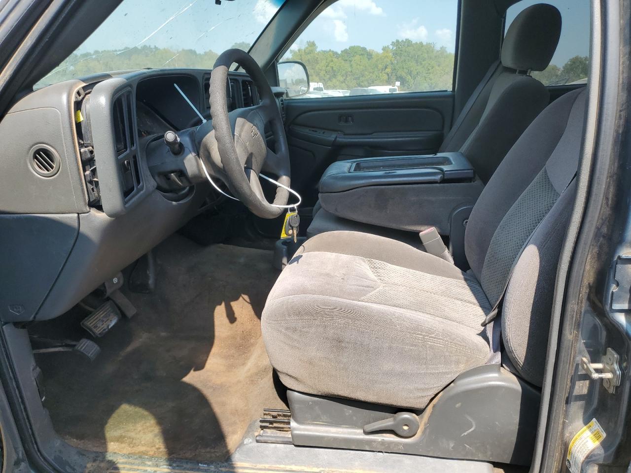 2006 Chevrolet Silverado - Image 7