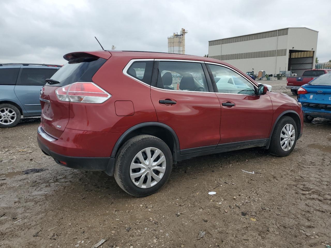 2016 Nissan Rogue S - Фото 3