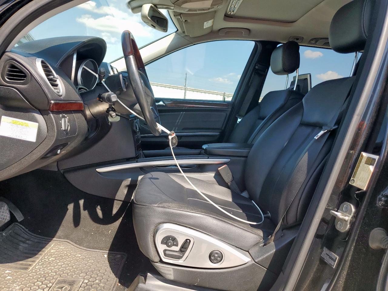 2012 Mercedes-Benz Gl 450 4Matic - Image 7