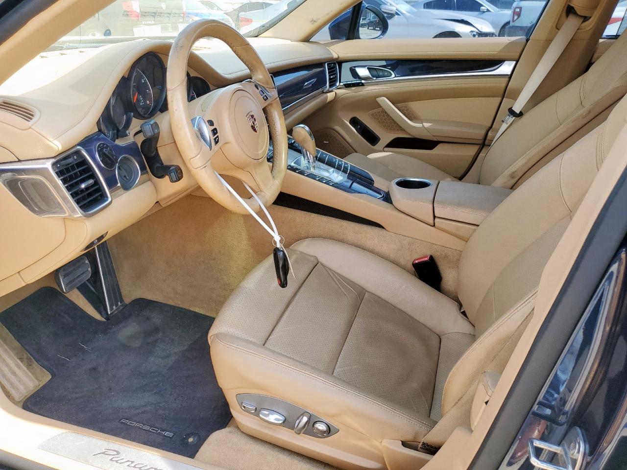 2013 Porsche Panamera 2 - Фото 7