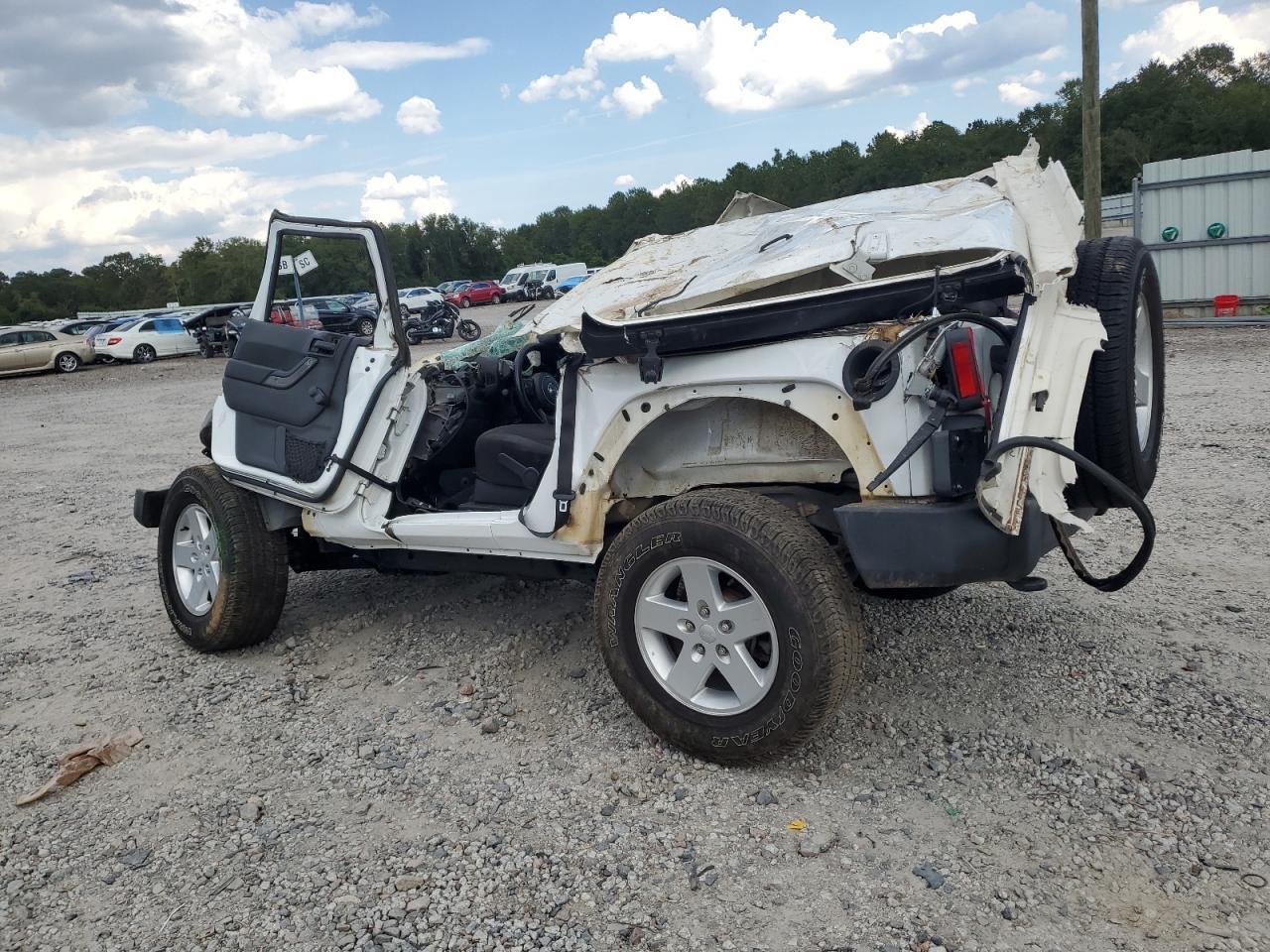2018 Jeep Wrangler Sport - Фото 2