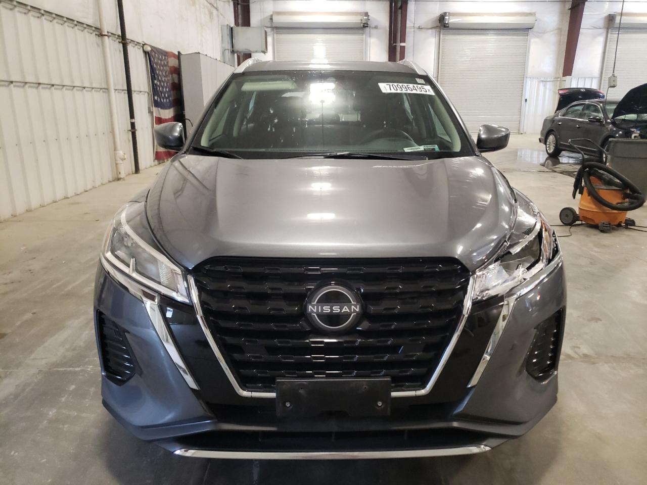 2023 Nissan Kicks Sv - Image 5