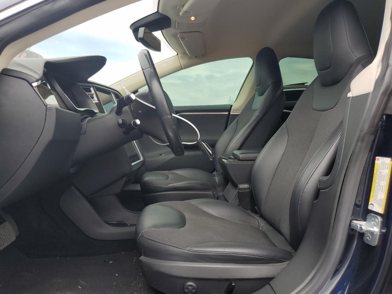 2014 Tesla Model S - Фото 7