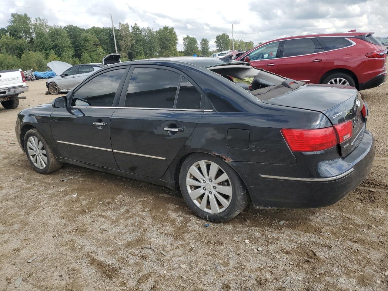 2009 Hyundai Sonata Se - Image 2