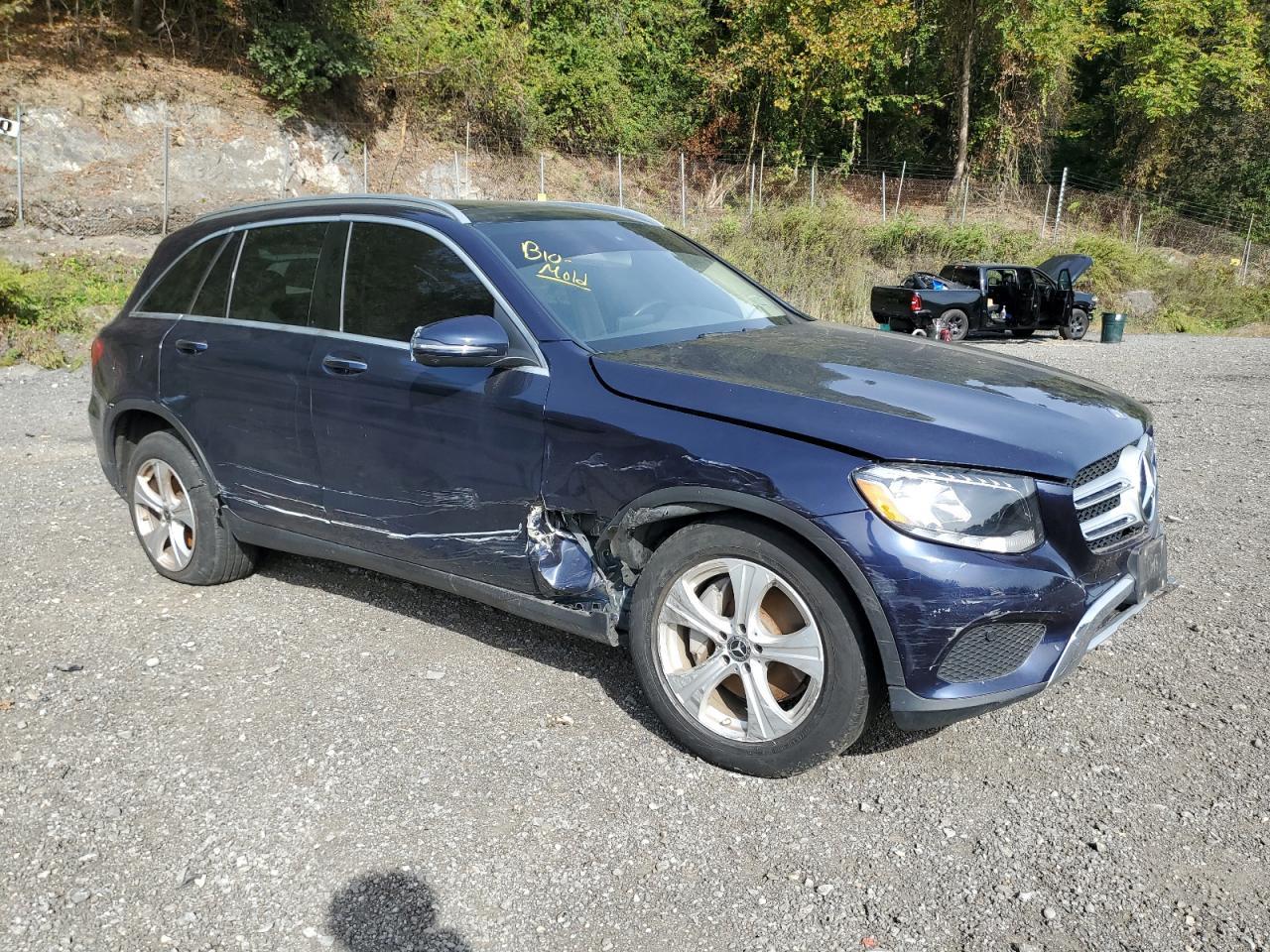 2017 Mercedes-Benz Glc 300 4Matic - Фото 4