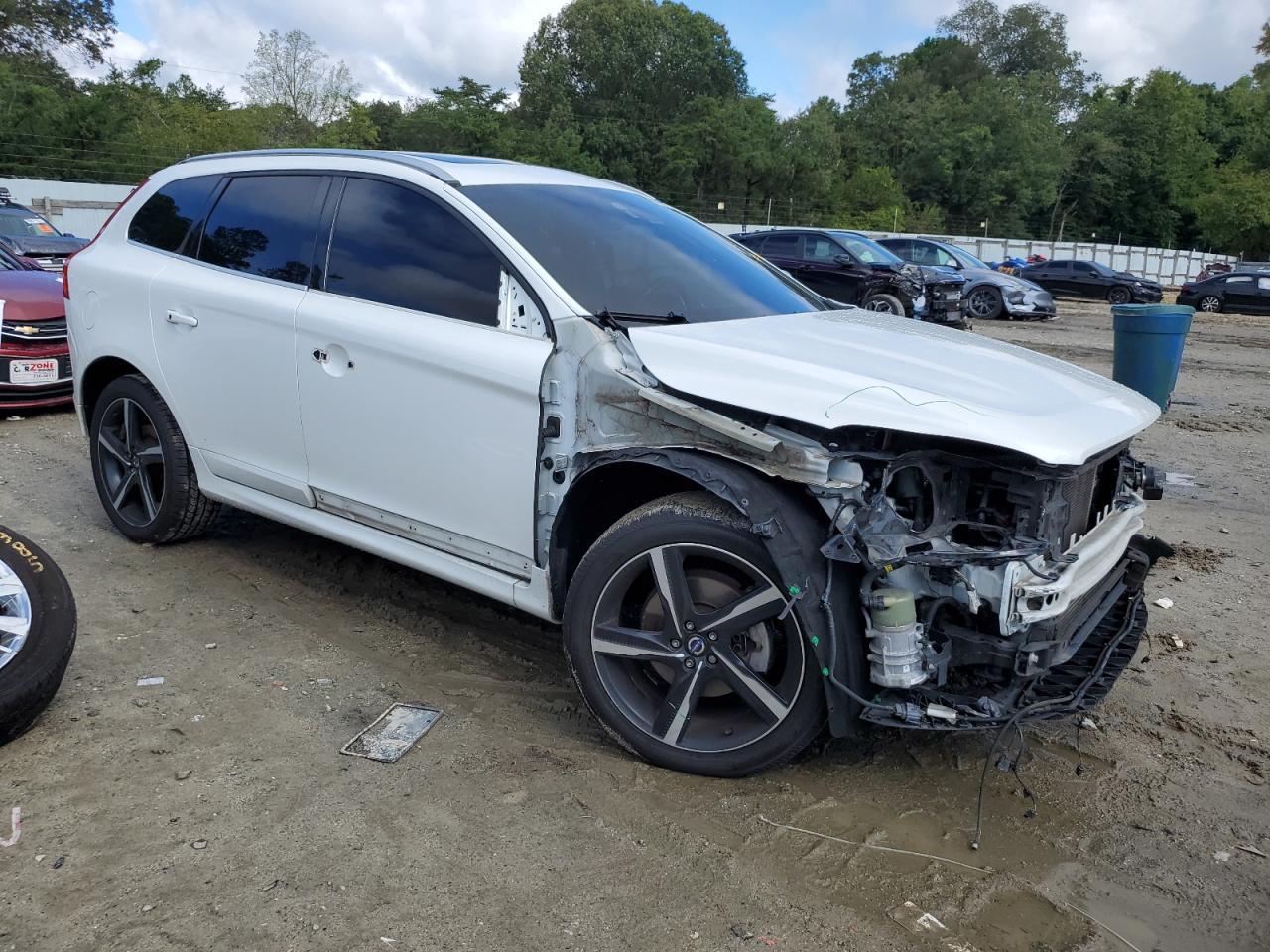2016 Volvo Xc60 T6 R-Design - Фото 4