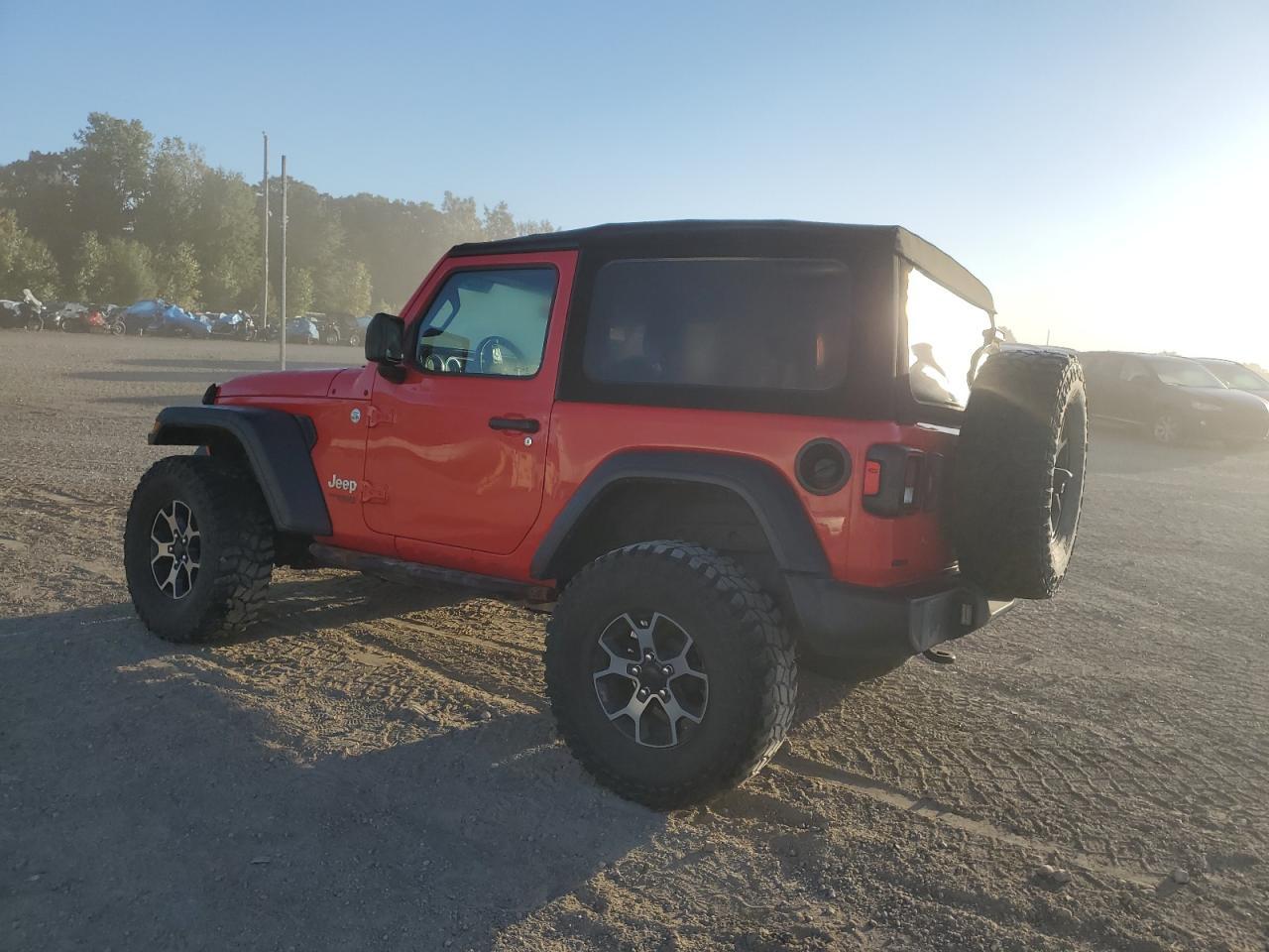 2019 Jeep Wrangler Sport - Фото 2